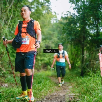 Runner Photo 8903519