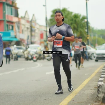 Runner Photo 8903523