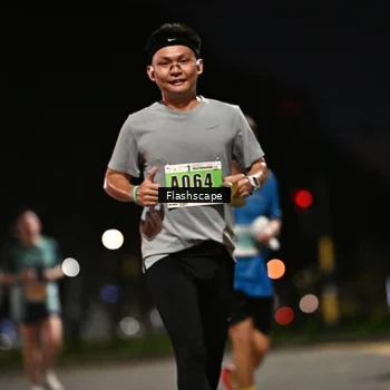 Runner Photo 8903529