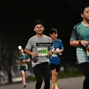 Runner Photo 8903534
