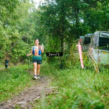 Runner Photo 8903582