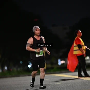 Runner Photo 8903615