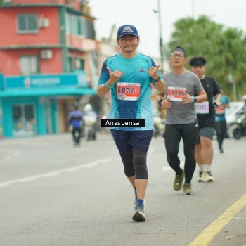 Runner Photo 8903631