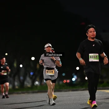 Runner Photo 8903666