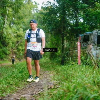 Runner Photo 8903671