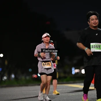 Runner Photo 8903678