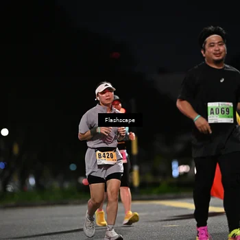 Runner Photo 8903722
