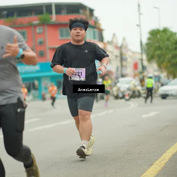 Runner Photo 8903753