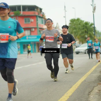Runner Photo 8903764