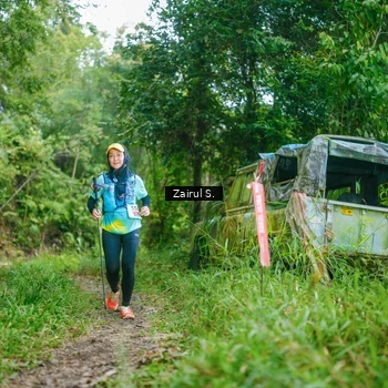 Runner Photo 8903822