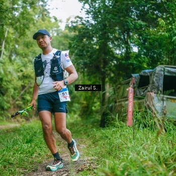 Runner Photo 8903847