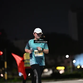 Runner Photo 8903862