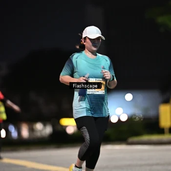Runner Photo 8903869