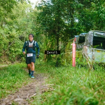 Runner Photo 8903883