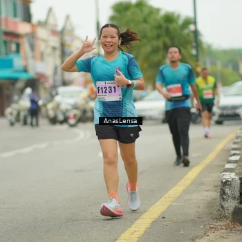 Runner Photo 8903922