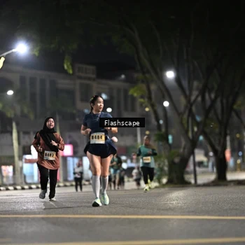 Runner Photo 8903930