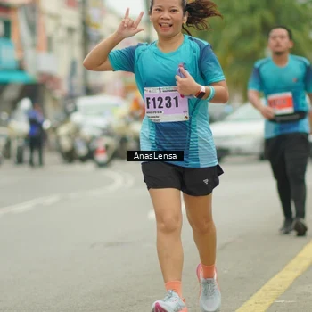 Runner Photo 8903931