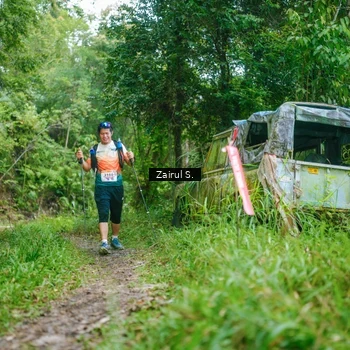 Runner Photo 8903937