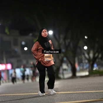 Runner Photo 8903977