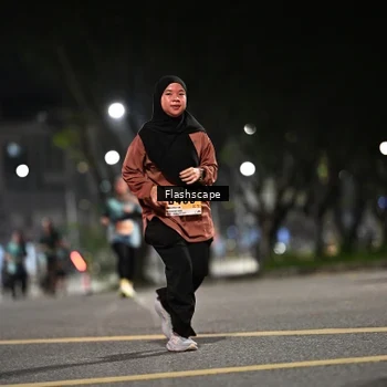 Runner Photo 8903981