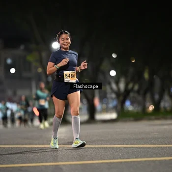 Runner Photo 8904004