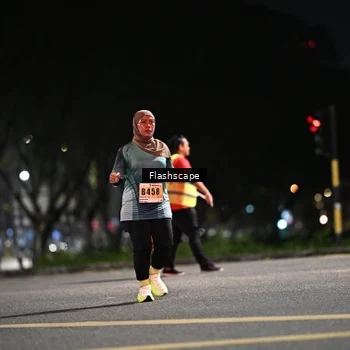 Runner Photo 8904010