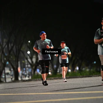 Runner Photo 8904035