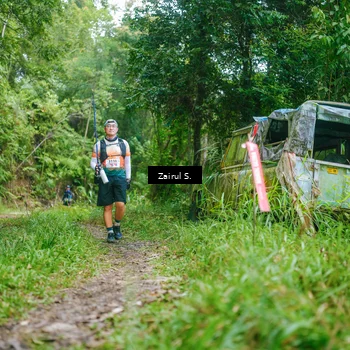 Runner Photo 8904096