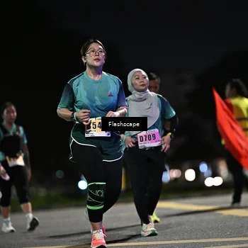 Runner Photo 8904136