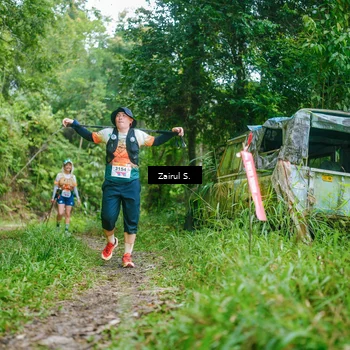 Runner Photo 8904140