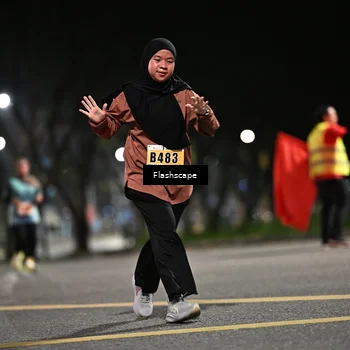 Runner Photo 8904159