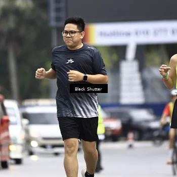 Runner Photo 8904184