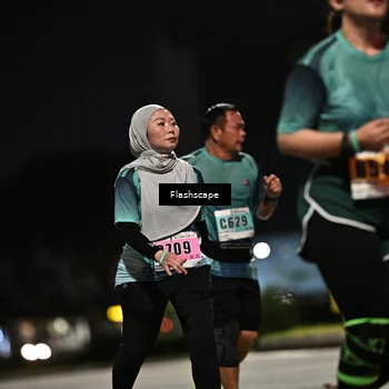 Runner Photo 8904217