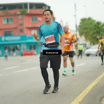 Runner Photo 8904218
