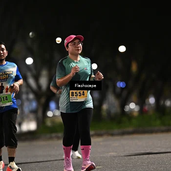 Runner Photo 8904223