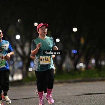 Runner Photo 8904229