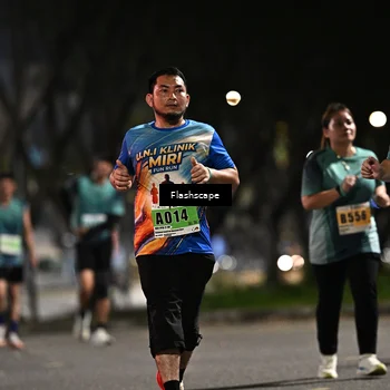 Runner Photo 8904231