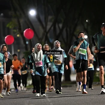 Runner Photo 8904261