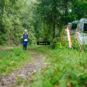 Runner Photo 8904280