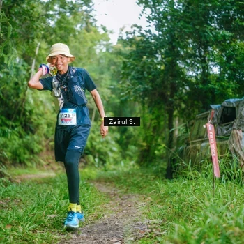 Runner Photo 8904303