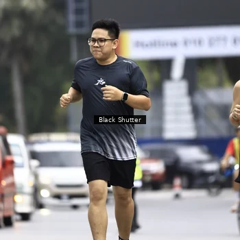 Runner Photo 8904310