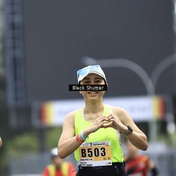 Runner Photo 8904311