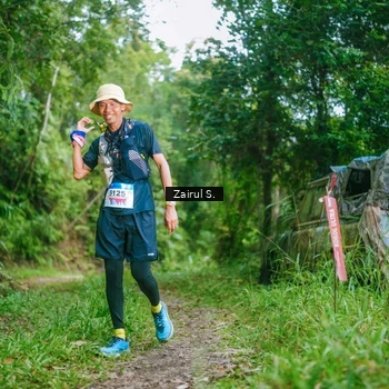 Runner Photo 8904313