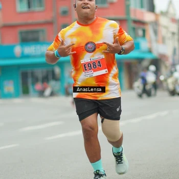 Runner Photo 8904320