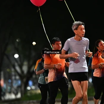 Runner Photo 8904361