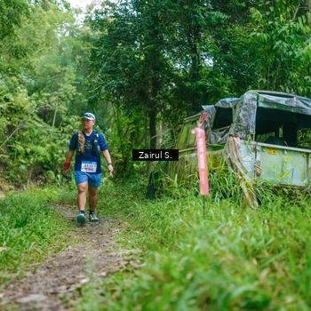 Runner Photo 8904373