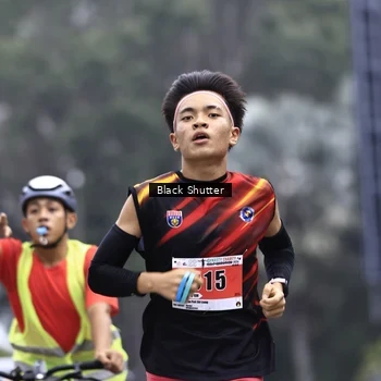 Runner Photo 8904392