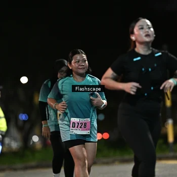 Runner Photo 8904414
