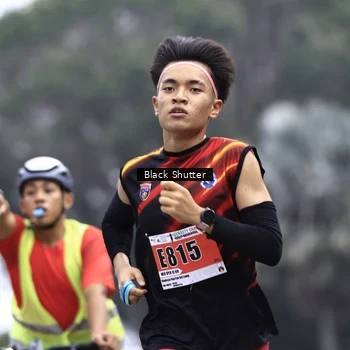 Runner Photo 8904416