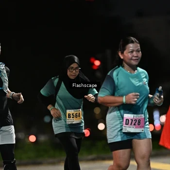 Runner Photo 8904423